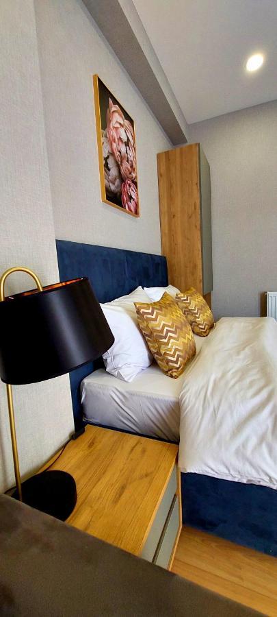 Falcon Boutique Hotel Тбилиси Экстерьер фото