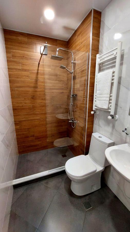 Falcon Boutique Hotel Тбилиси Экстерьер фото